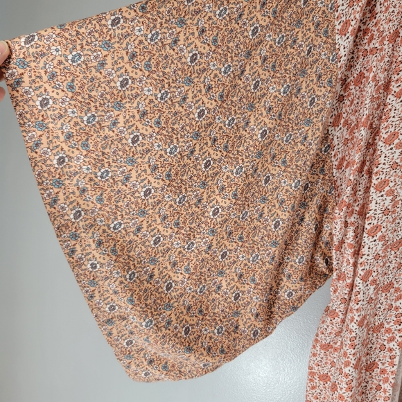 SIM & SAM pink shabby chic woven floral open front flowy kimono topper - Picture 4 of 11